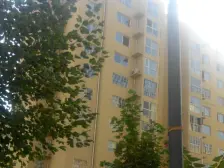 长江路碧云路,电梯双气小高层,南北通透,采光无遮挡