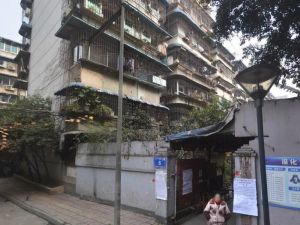 石人巷6号3室1厅南北