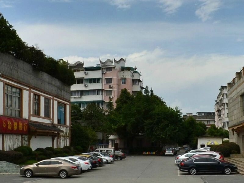 小区相关图