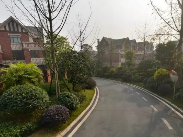 保利198蝴蝶谷西区实景图
