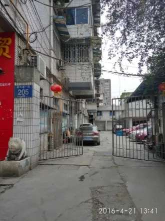 锦华路一段205号院实景图