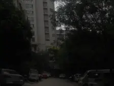 郑州大学生活区 双气 一楼 三卧室朝南 一卧室朝北 售