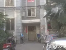 纯商品房 多层步梯三楼的大四房 南北通透户型