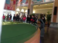 花园洋房社区 两层复式带露台 有车位 诚意出售