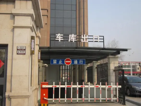 德润左岸绿洲实景图