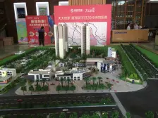 大大的家,带装修,户型方正,适合小孩老人