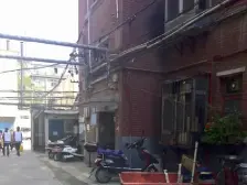 精装修拎包入住,小区干净整洁,物业认真负责