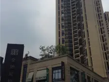 金地珑悦大四房双主套,中高层通风采光好,密码看房