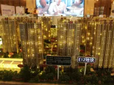 2023新小区!地铁口人车分流 中间好楼层有钥匙