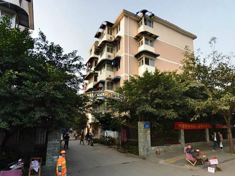 小区相关图