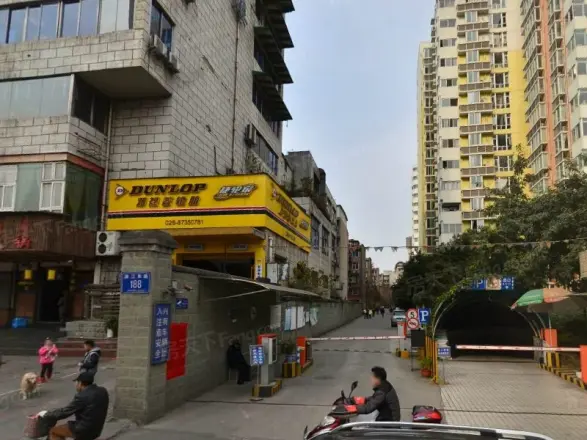 清江东路188号院实景图
