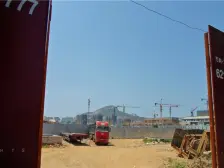 城市之光1楼带花园精装修光线佳,整体地热通地下车库