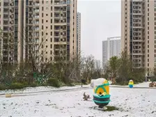 莱蒙都会北区 南北通透,采光好 装修好,环镜优美 周边匹套完善,,出行方便