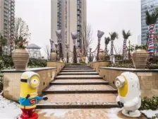 万达广场地铁口莱蒙都会电梯花园洋房送花园地下室车位