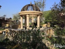 龙奥大厦旁 一层带院子 精装拎包入住 好位置