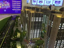 二号地铁 ,视野好,交通便利,离新北站近,