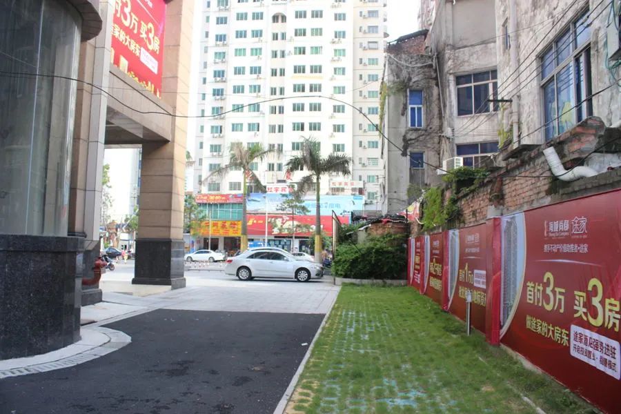 小区相关图
