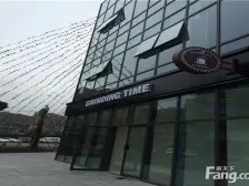 万国城68号 4室1厅 南