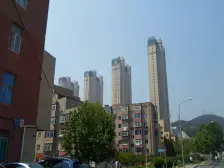 小区楼栋位置好楼层 清水房随意装修 采光无遮挡