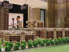 元和 朝阳河花苑 毛坯3室 轻轨蠡口站 出行方便