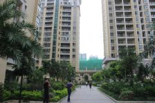 港鹏公园印象公寓样板大单间诚心卖可商量