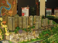 户型方正 出行方便 车位充足 配套成熟 诚心出售