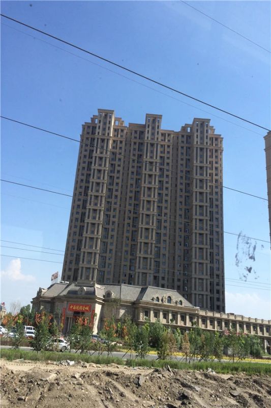 ���������,�޻����ͳǶ��ں�г԰,�к�����,���ͺ��ػ��������㳡