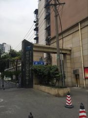 镋钯街37号 3室2厅 东北