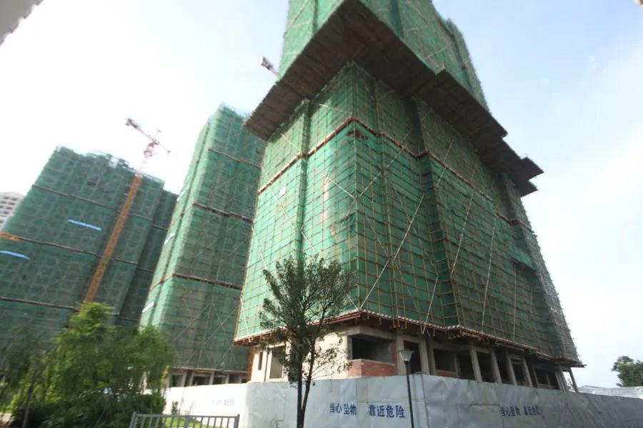 小区相关图