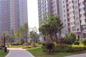 东方好名仕嘉园,小两室,房东诚心出售