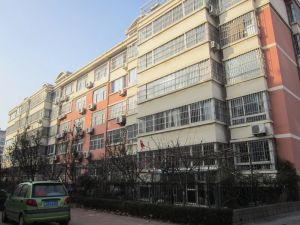 房主急售!胜利街怡馨家园多层三室精装出税!价格可议