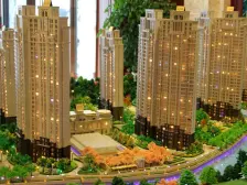 国宝二期小高层三室卫生间有窗近轻轨有商场