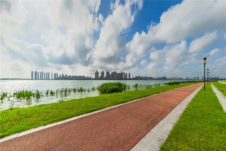 一线湖景实景图2016.7.13