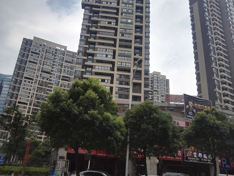 小区相关图