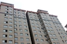 精装三室, 证过二,带车库停车方便