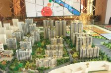 北京路滨河新天地精装两室客厅通阳台 中间楼层