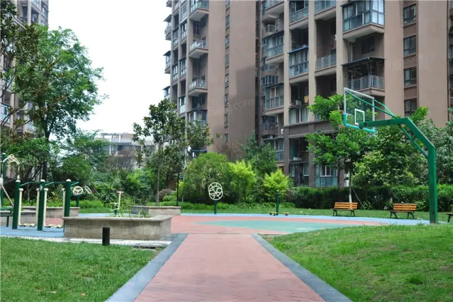 一里阳光公寓实景图
