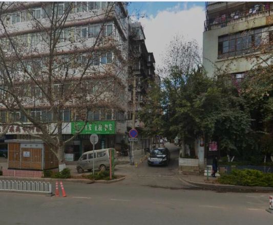 一二一大街260号院实景图