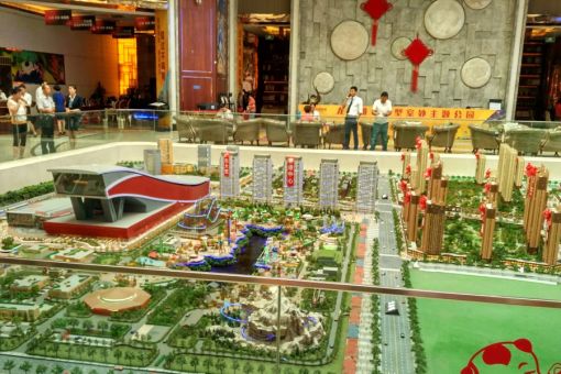  �������ڴ����ó�2��1��1���ϱ�����2100.00Ԫ/�³��� 