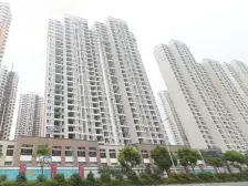 梅巷花园 高楼层2房 诚心出售 价格可谈 出行便利