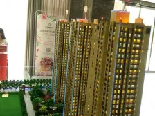 18年次新小区 52平精装双气朝南户型 业主急售中