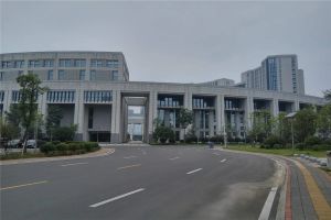 上实望府里3室2厅南