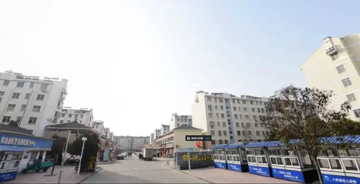 钵池山花园实景图