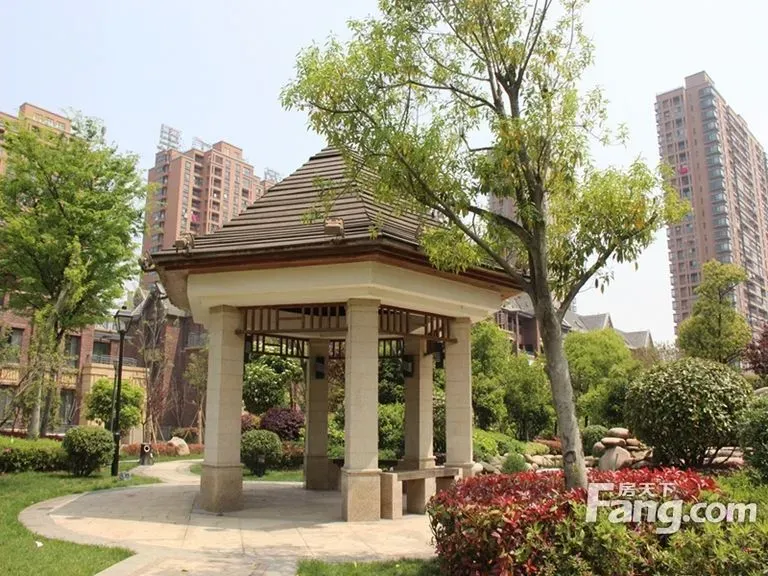 泰盈八千里别墅实景图