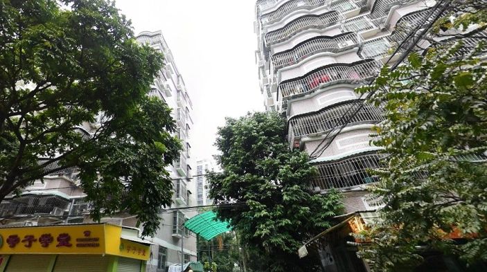 小区相关图