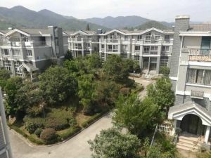 余姚三七市杨梅之乡杨梅苑别墅居住的好地方