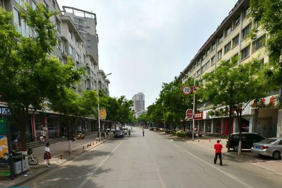 小区相关图