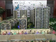 三环内地铁口(洋房社区好楼层)纯毛坯次新房,舒适度高,改善盘