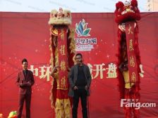 光线充足采光好,小区绿化全面方便停车出行