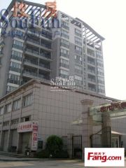 客运站边上宝龙城旁单身公寓房东诚心出售